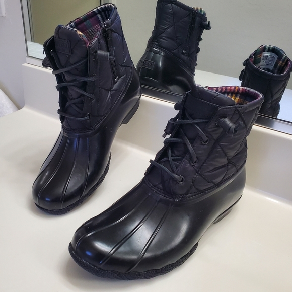 SPERRY Saltwater Quilted Duck Boots - Picture 1 of 13